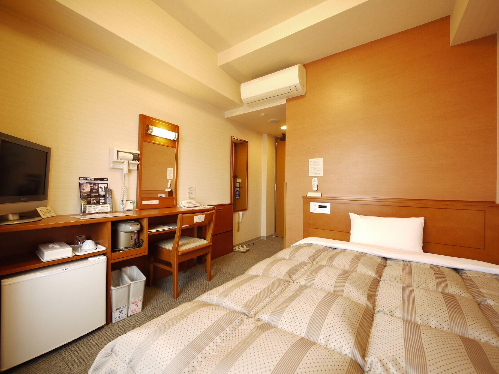 Hotel Route-Inn Chiryu -Kokudou 1 Gou- Exteriör bild