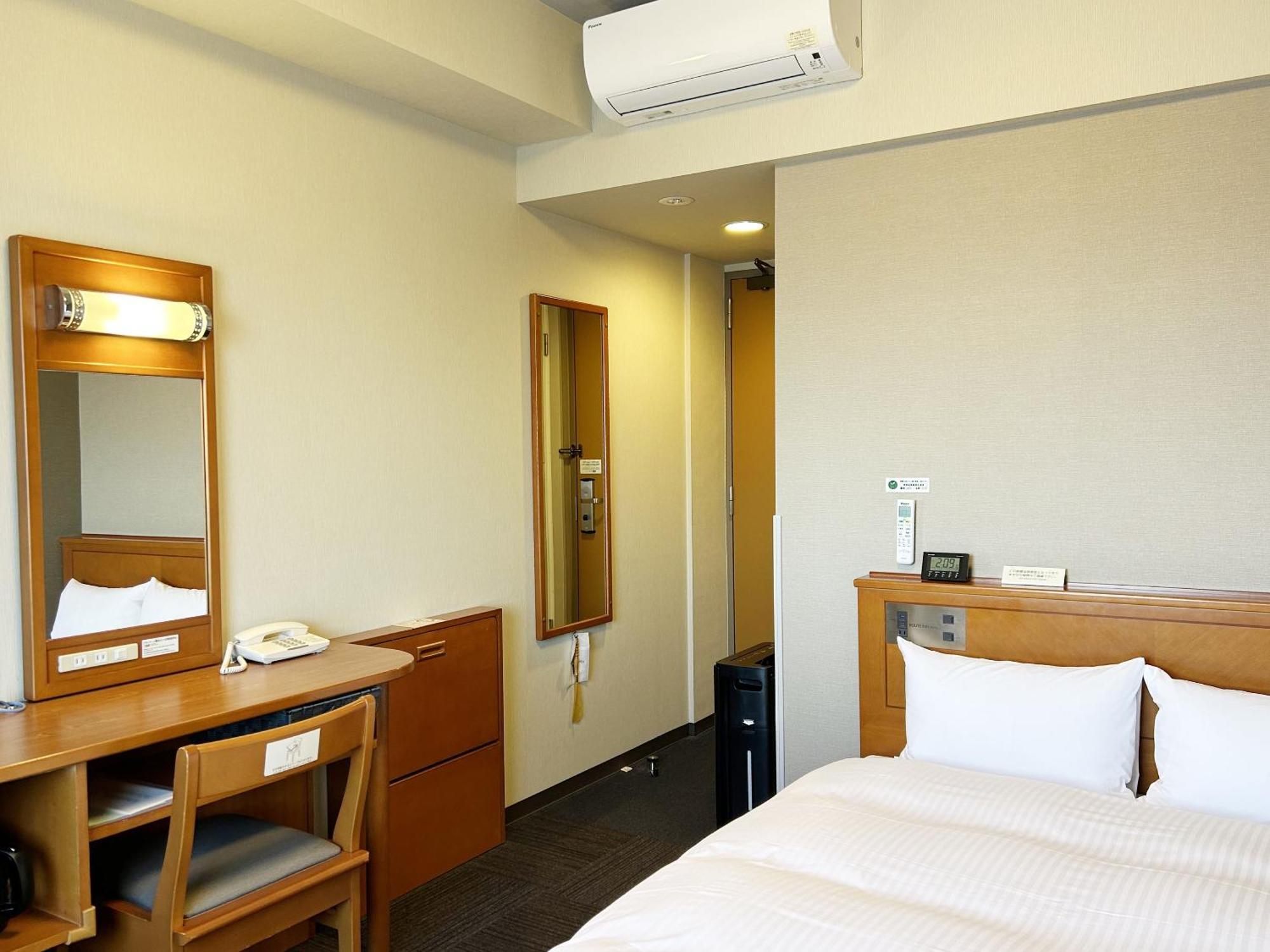 Hotel Route-Inn Chiryu -Kokudou 1 Gou- Exteriör bild
